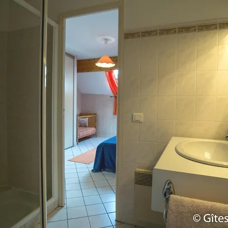 Saint-nectaire, 3 Pieces, 5 Personnes - Fr-1-630-294 Casa vacanze *