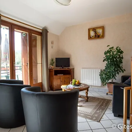 Casa vacanze Saint-nectaire, 3 Pieces, 5 Personnes - Fr-1-630-294